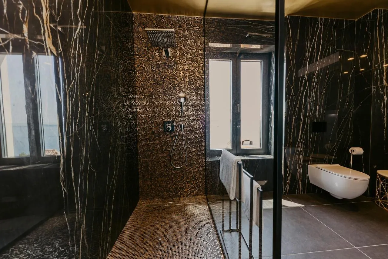 Villa Bloomhill Escape Trogir Kroatien